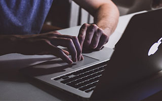 法眼观察|追星追到违法犯罪，得不偿失！