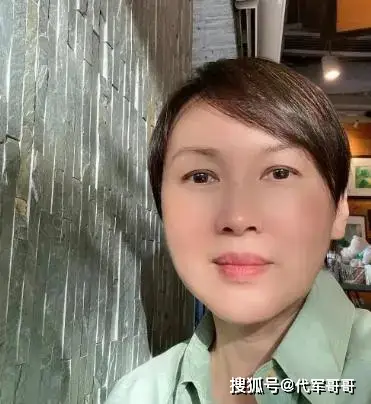 陈秀雯 替夫还债 娱乐圈女明星_流落街头女明星