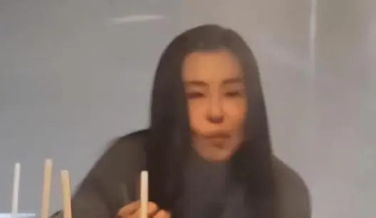 黄元申退圈后生活_隐退明星生活现状_明星怎么退出娱乐圈